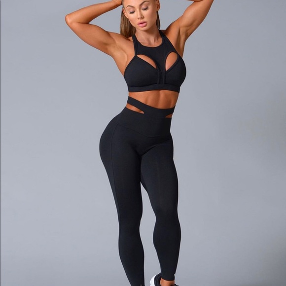 bombshell activewear